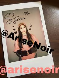 200710 weeekly tiktok update tiny boss puppy soojin exciting tag me dance #tagmechallenge. Soojin Weeekly Polaroid Imgur