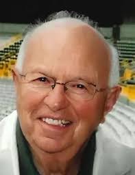 Leo Hein's Instagram, Twitter & Facebook