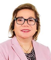 Janice Bishop's Instagram, Twitter & Facebook