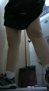 偷窥 制服 高颜值 美女 私密 画面