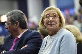 Join facebook to connect with isabelle balkany and others you may know. Isabelle Balkany L Indefectible Epouse Pour Le Meilleur Et Pour Le Pire Madame Figaro