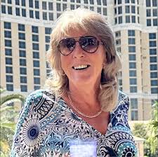 Can anyone remember which carpet shop used to have an advert which played  before the film at the Palladium cinema. Would it have been Scammels?