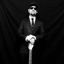 Jr. Thomas & The Volcanos