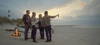 Wir stellen die aktuelle 1&1 werbung vor und werfen dazu noch einen blick auf einige denkwürdige momente aus der vergangenheit. Neuer Spot Der Jever Mann Bekommt Verstarkung Brandnews