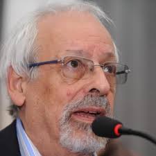 No tiene telefónicas, no tiene negocios. Horacio Verbitsky Anuncio Que Se Toma Una Pausa Y Deja De Escribir Su Columna En Pagina 12