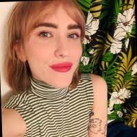 100+ perfiles de «Demoss»