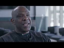 Former MVP Andre Dawson is a Baseball Hall of Famer Who Now Deals With  Death