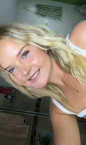 Warning about pet-sitter sue komori