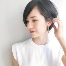 大人の 先細ショート は伸びた髪のイメチェンに最適 lee 韓国のショートヘア ヘアスタイル記録 美髪