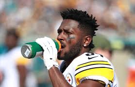 #antonio brown #malcolm butler #new england patriots #tom brady #lebron james #cleveland #sharna burgess #nyle dimarco #antonio brown #dwts #dancing with the stars #famous dances night. Antonio Brown Looks Completely Ridiculous Out In Atlanta For The Super Bowl Pics Video Total Pro Sports