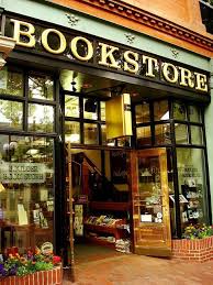 Mert Konyvesboltbol Sosem Eleg Bookstore Bouldering Bookshop