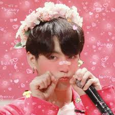 From punny phrases to cute dog quotes, these dog instagram captions are perfect for posting photos of your pet. Bagtan Boys Cute Bts Cute And Jungkook Cute Image 7764805 On Favim Com