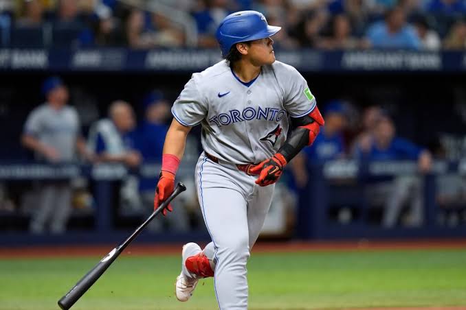 Kazuma Okamoto sets Blue Jays rookie record for home runs