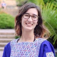 Amanda Jankowski's Instagram, Twitter & Facebook