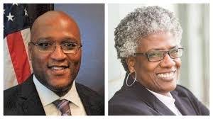 Roger Echols's Instagram, Twitter & Facebook