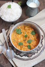 3 Aubergines 1 Oignon Rouge 1 Gousse D Ail 1 Cuillere A Cafe De Gingembre Reduit En Poudre 1 Cuillere A Cafe De Curry 1 Cuiller Recipes Cooking Cooking Recipes
