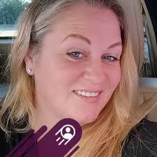 Can someone help remove a 100 foot tall tree from my home in Georgia?