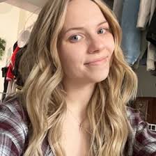 Alexis Shoemaker (Alexisroseshoe)