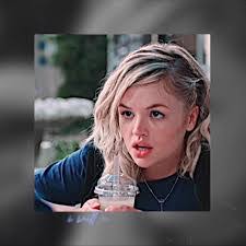 Jackie Daniel's Instagram, Twitter & Facebook