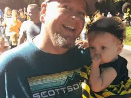 Fundraiser for Carla Barr by Zachary Barr : Medical expenses Curtis