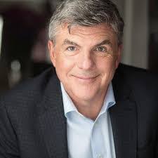 Kenneth Gwin's Instagram, Twitter & Facebook