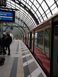 We did not find results for: Kenapa Kereta Membuat Warga Berlin Selalu Tepat Waktu Kumparan Com