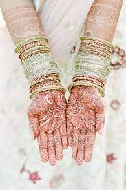Beautiful Traditional Indian Henna For Wedding With Gold Bangle Bracelets Bluehillstoneba Indian Wedding Henna Indian Henna Indian Wedding Dress Traditional