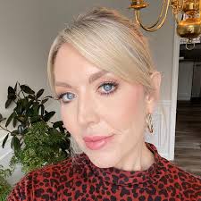 CENTURY 21 Connect Realty