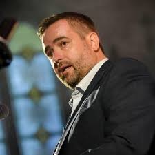 Melanie Fitzpatrick (@MsMelanieFitz)