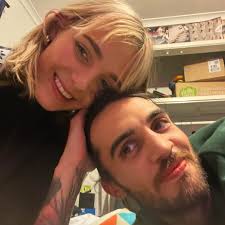 Stella Patterson (@stellasawus) • Instagram photos and videos