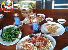 6 Tempat Makan Seafood Terenak Di Jakarta Timur Seafood Enak Di Jakarta Timur Makanan Masakan Indonesia Masakan