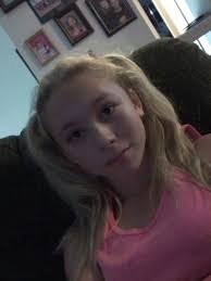 For any of my Blerds still looking for 2024 cosplay ideas 😌😅