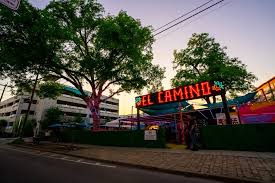El Camino Food Truck Park & Bar — Bar food truck in San Antonio, Texas