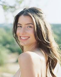 Brittney Dolan's Instagram, Twitter & Facebook