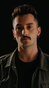 Adoramos receber estreias em nossa pista, especialmente de artistas que  trazem novas experiências musicais., @hachmanndj é um DJ que surpreende com  uma sonoridade moderna e envolvente. E agora, ele ...