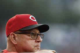 Francona and Cash's friendly feud continues with scoreboard prank