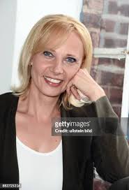 33 Esther Chapter Stock Photos, High-Res Pictures, and Images