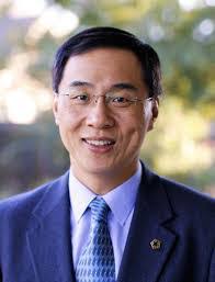 Noel Roper's Instagram, Twitter & Facebook