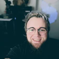 Amanda Solomon (@Lehalani)