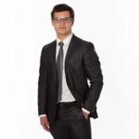 60+ perfiles de «Rebic»