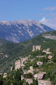 Tgv inoui operates a train from paris gare de lyon to avignon tgv every 2 hours. Montbrun Les Bains Drome L Un Des Plus Beaux Villages De France
