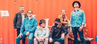 Interview: Steep Canyon Rangers singer-guitarist Aaron Burdett