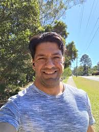 Hope you are enjoying this beautiful winter's day. 🌞🚶‍♂️