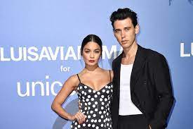 Take vanessa hudgens out to the ball game. Vanessa Hudgens Austin Butler Trennung Nach Acht Gemeinsamen Jahren Gala De