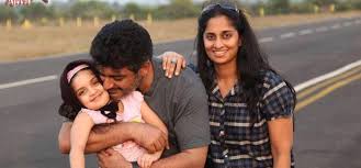 Shalini ajith kumar also commonly known as shalini is a former indian actress who predominantly worked in malayalam films and few tamil films. Shalini Ajith Kumar Posts Facebook
