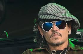 Johnny Depp's Ex-Bix Managers Add Actor's Friends & Family To Expenses Suit