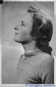 Kathryn Peter's Instagram, Twitter & Facebook