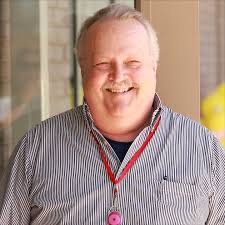 This week reminded us what steady care looks like in motion from the front  desk to the street corner to the job site. Guest Services welcomed around  250 guests through the Hub