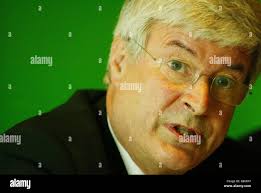 Robin harper hi-res stock photography and images