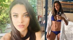 Güzel oyuncu tuvana türkay'ın boyu 175 cm'dir. Tuvana Turkay In Estetiksiz Hali Gorenleri Sasirtiyor Iste Unlu Oyuncunun Inanilmaz Degisimi